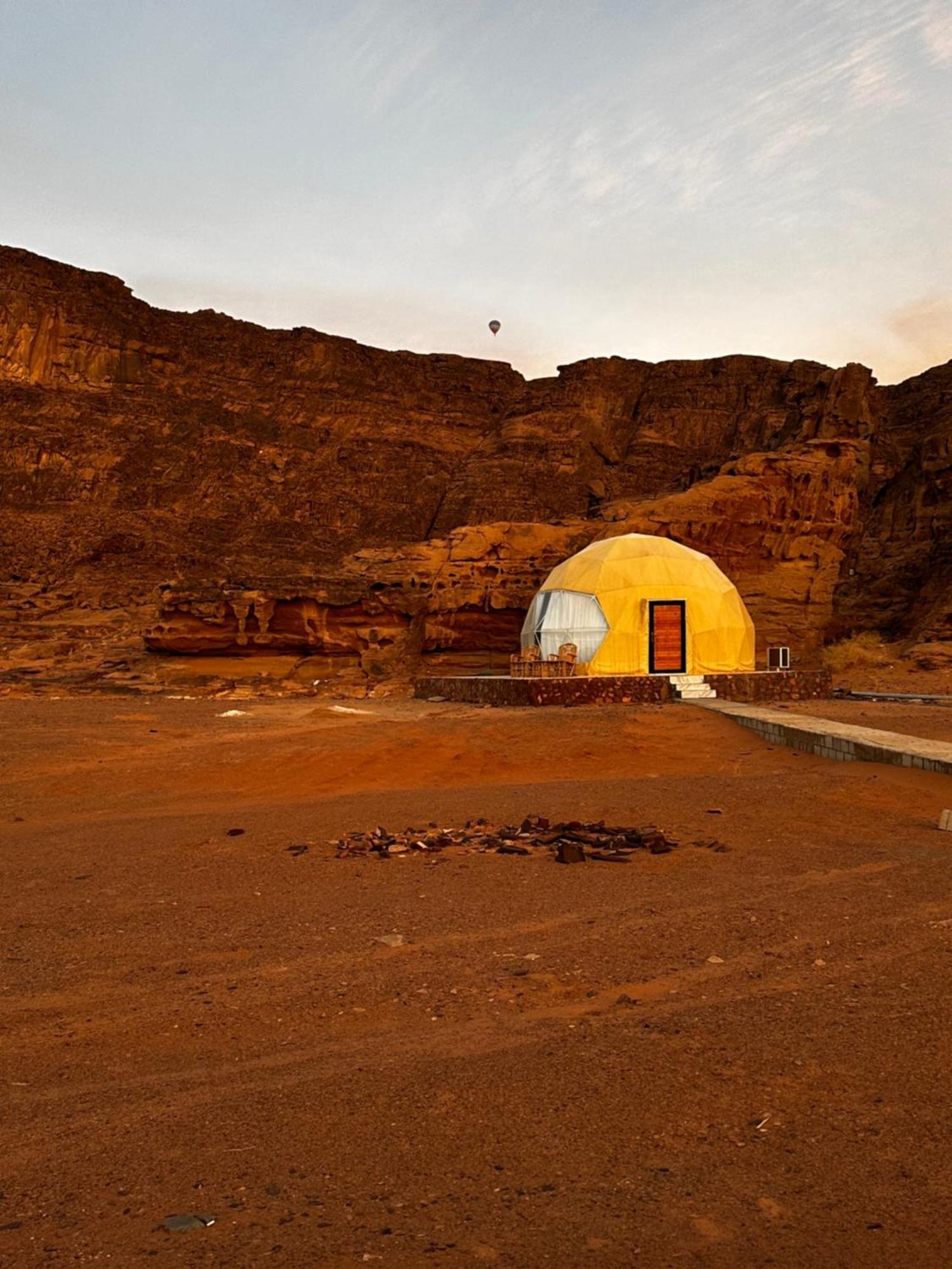 Night Magic Camp Hotel Wadi Rum Exterior photo